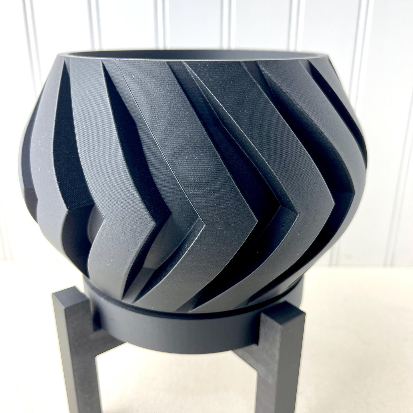 Geometric Indoor Planter Pot, Manse Planter Pot, Indoor Flower Pot, Swirl Chevron Design