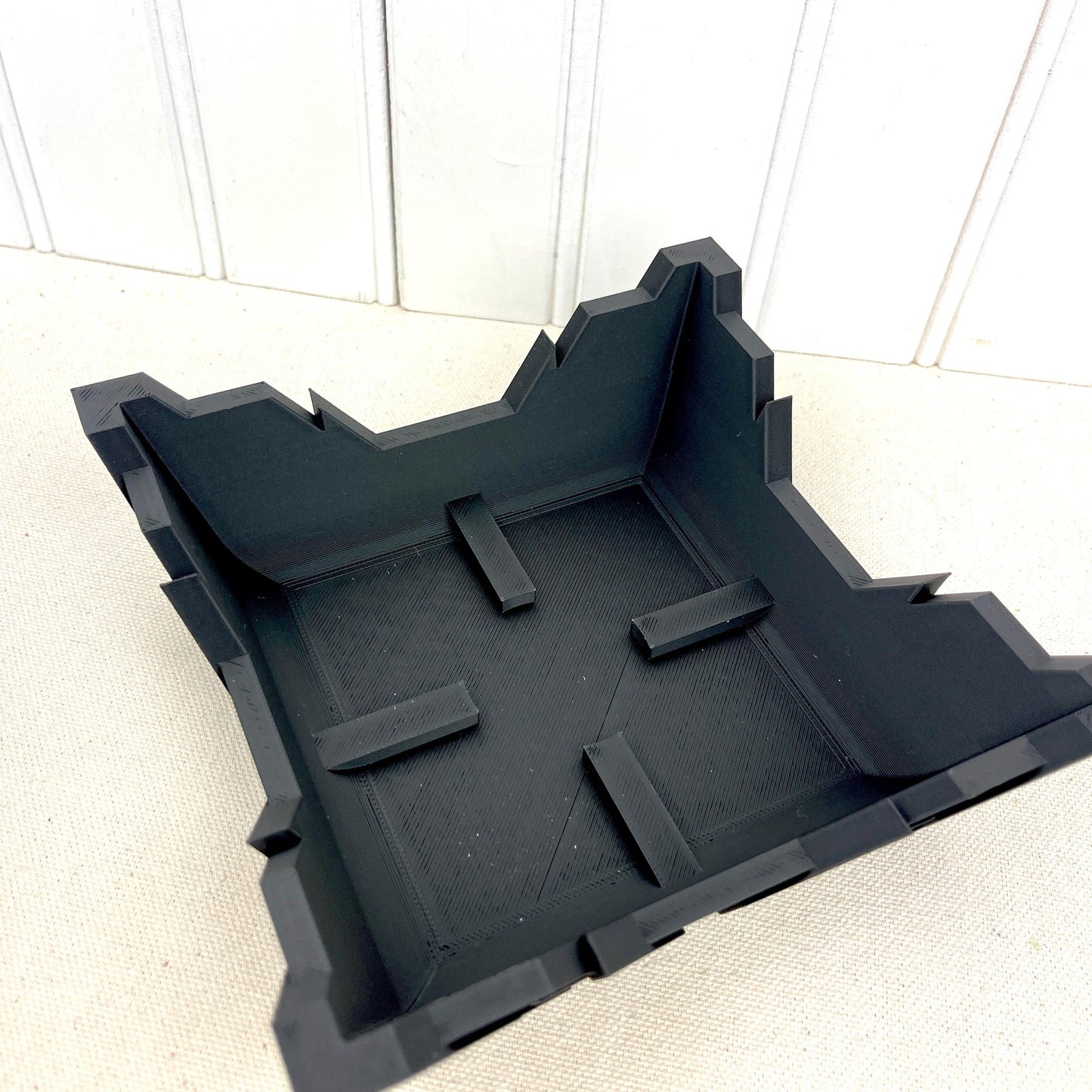 Uplink Planter, Indoor Flower Pot