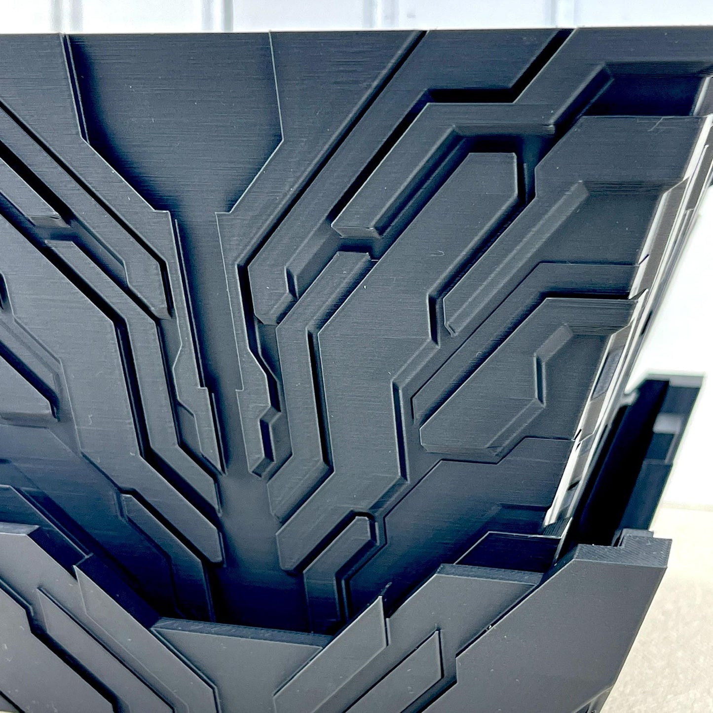Uplink Planter, Indoor Flower Pot